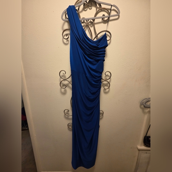 Cache Dress - Picture 6 of 6